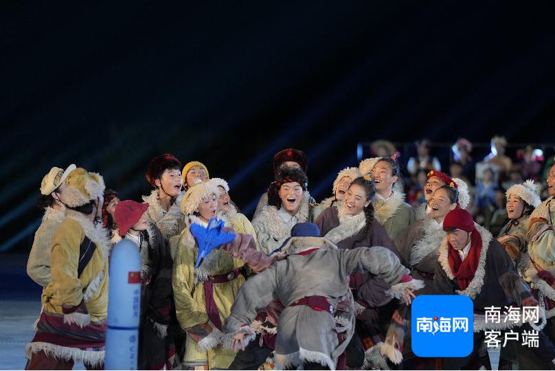 11月26日三亚盛大民族大联欢，扬帆起航海南情，共筑中国梦  第7张