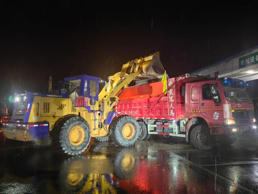 辽宁迎入冬首场大雪，21小时昼夜奋战保畅通，高速运营公司如何应对？  第3张