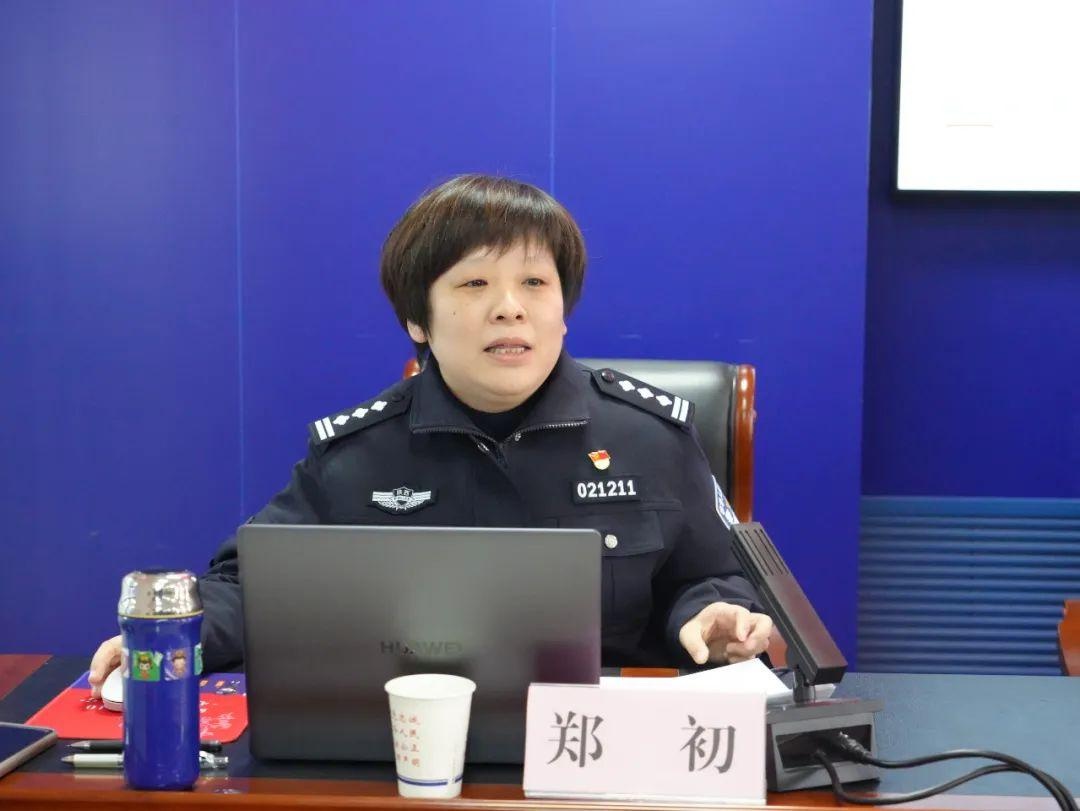 西安公安警师团走进周至县，揭秘情绪管理与应对的三大秘诀，助力民辅警心理健康  第3张
