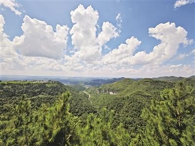 探秘贵阳扰绕村：一个名字背后的多重文化与奇幻天象