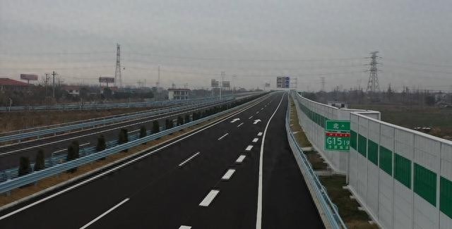 南通洋通高速二期通车在即：16公里新通道如何改变沿海交通格局？  第1张