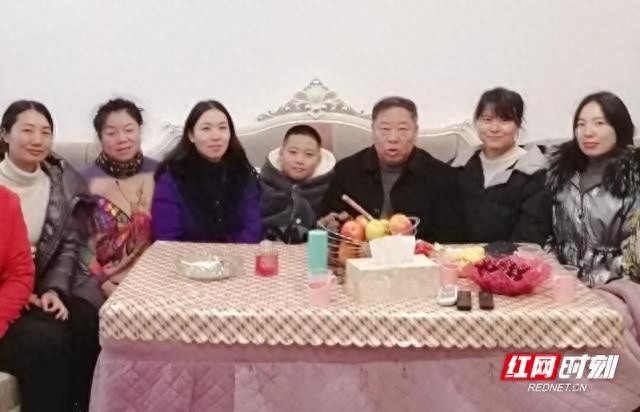 郴州九中5000名学生全覆盖家访：家校共育新模式，如何助力孩子全面成长？