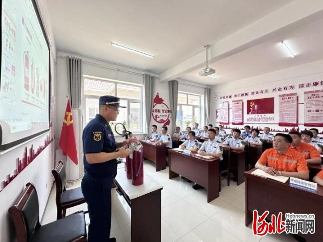 承德分公司第二届安康杯大练兵：1800名职工10个月提升安全技能，你也能做到  第2张