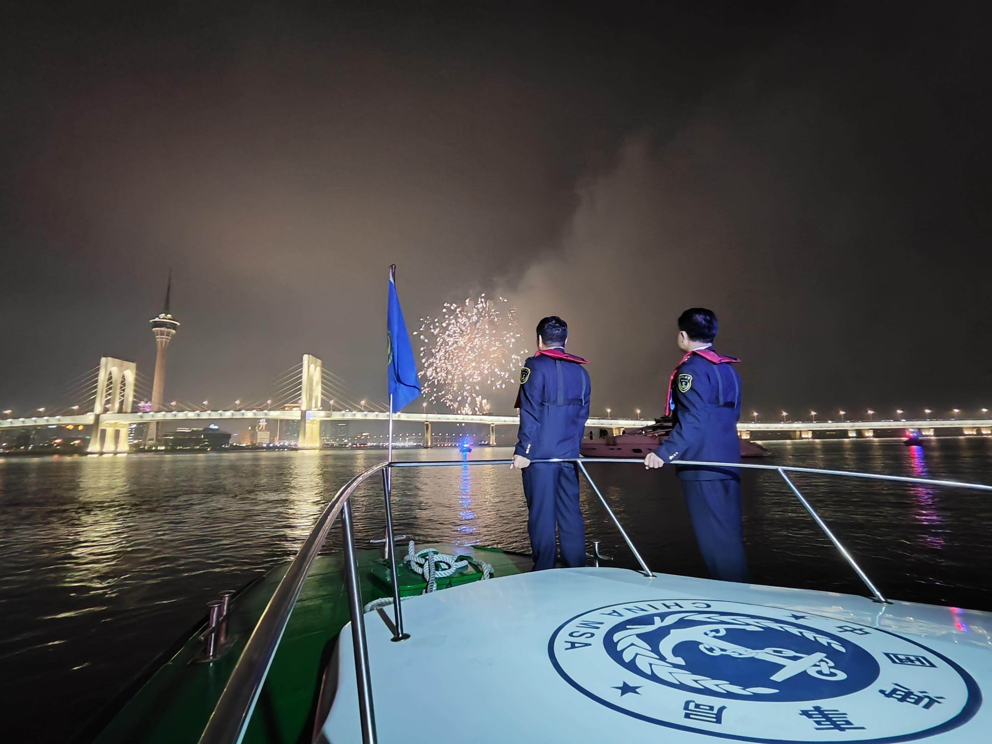珠澳海事部门携手保障，15分钟烟花盛宴点亮澳门夜空，你绝对不能错过的视觉盛宴