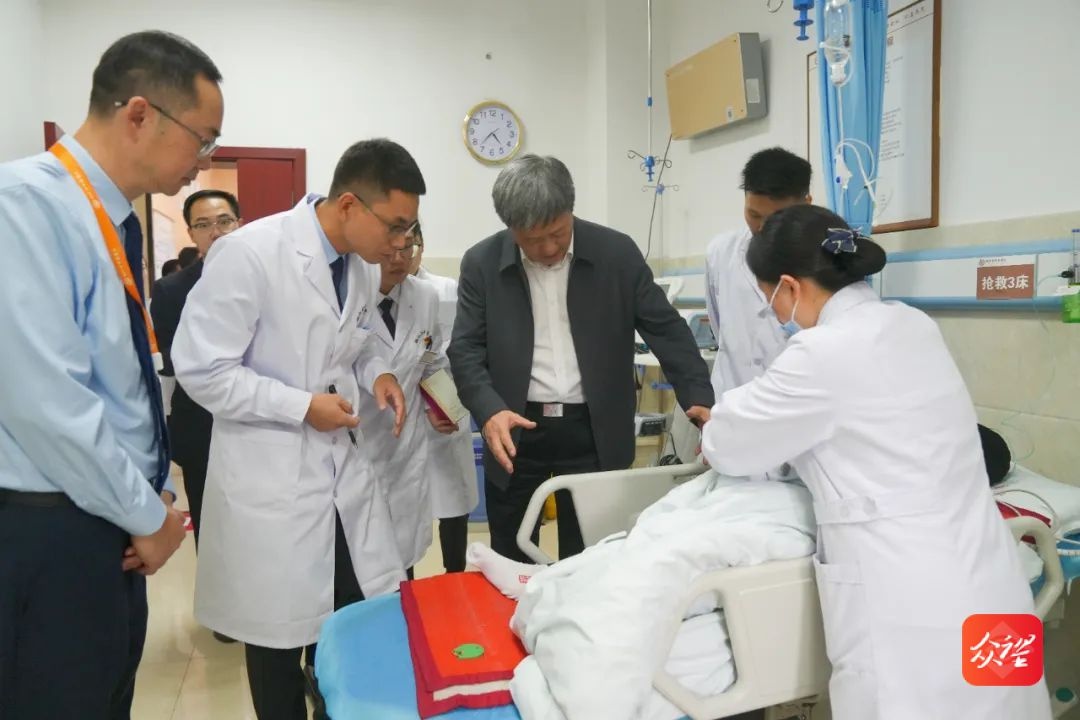 铜仁市中医医院与德江县民族中医院：如何通过传承与创新成为三级甲等中医医院？