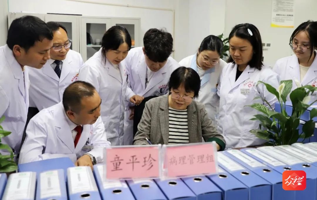 铜仁市中医医院与德江县民族中医院：如何通过传承与创新成为三级甲等中医医院？  第3张