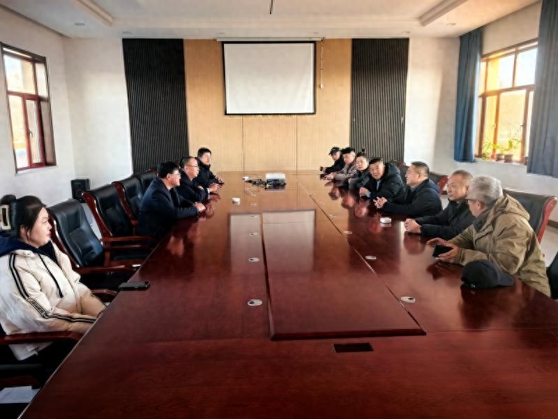 政府副县长翟纪庆带队深入企业调研，破解小微企业融资难题，助力千企万户发展  第1张