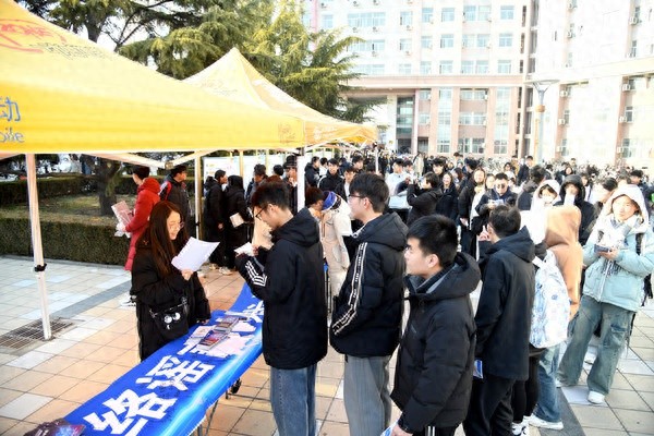 大学生如何识破网络谣言？河北农大这场活动揭秘真相，你不可错过
