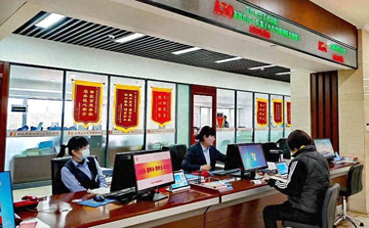 石嘴山市高效审批801个项目，数字化管理助力经济稳增长  第1张