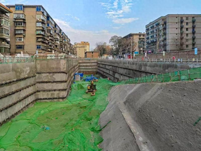 西安2024年公共停车位建设大揭秘：1.5万个车位如何改变你的城市生活？