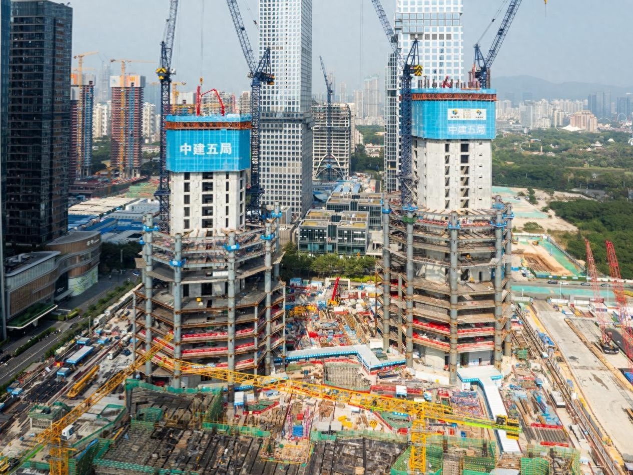深圳湾超级总部基地C塔突破100米，揭秘未来大湾区城市综合体标杆的建造奇迹