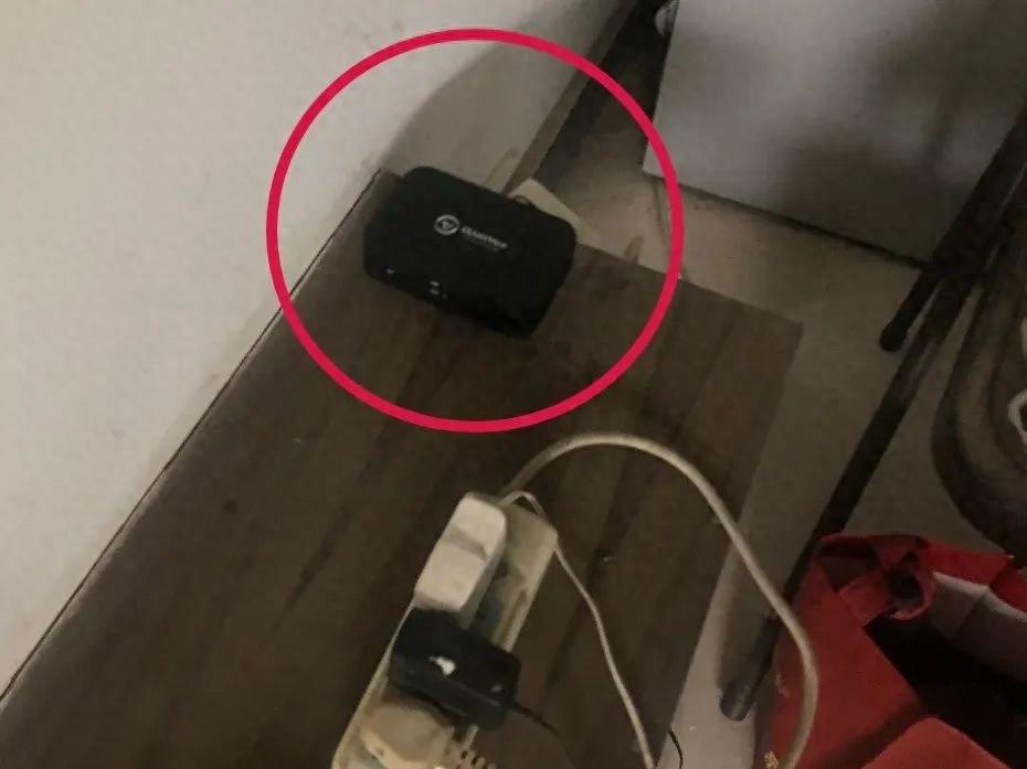 家中被装黑盒子，固定电话打不了？免费上门服务竟是诈骗  第1张