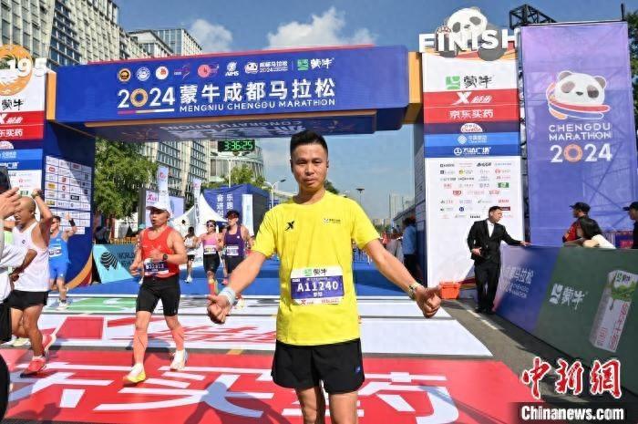 医师跑者：守护马拉松赛道的白衣天使
