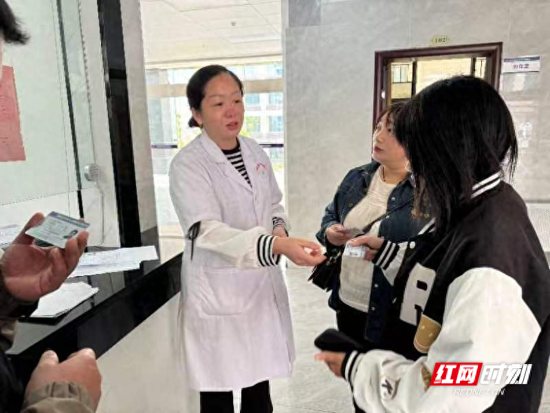 宜章县：偏远乡镇办证不再难，当天就能拿健康证