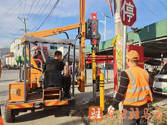 秋季公路养护，汝南公路事业发展中心全力打造畅安舒美通行环境  第3张