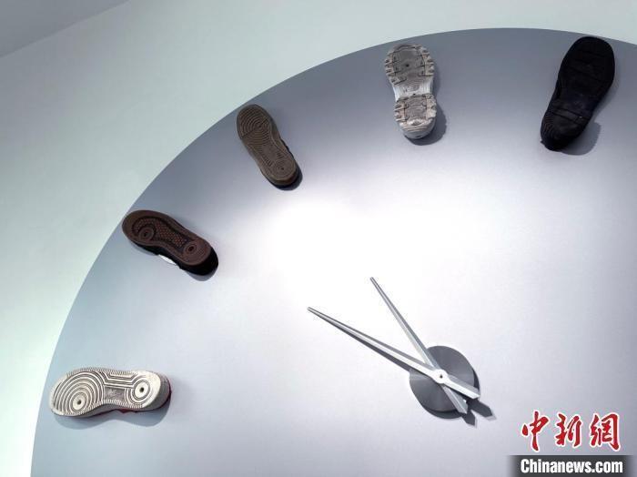 艺术家杨烨炘个展罗马开幕，探讨中意文明未来  第1张
