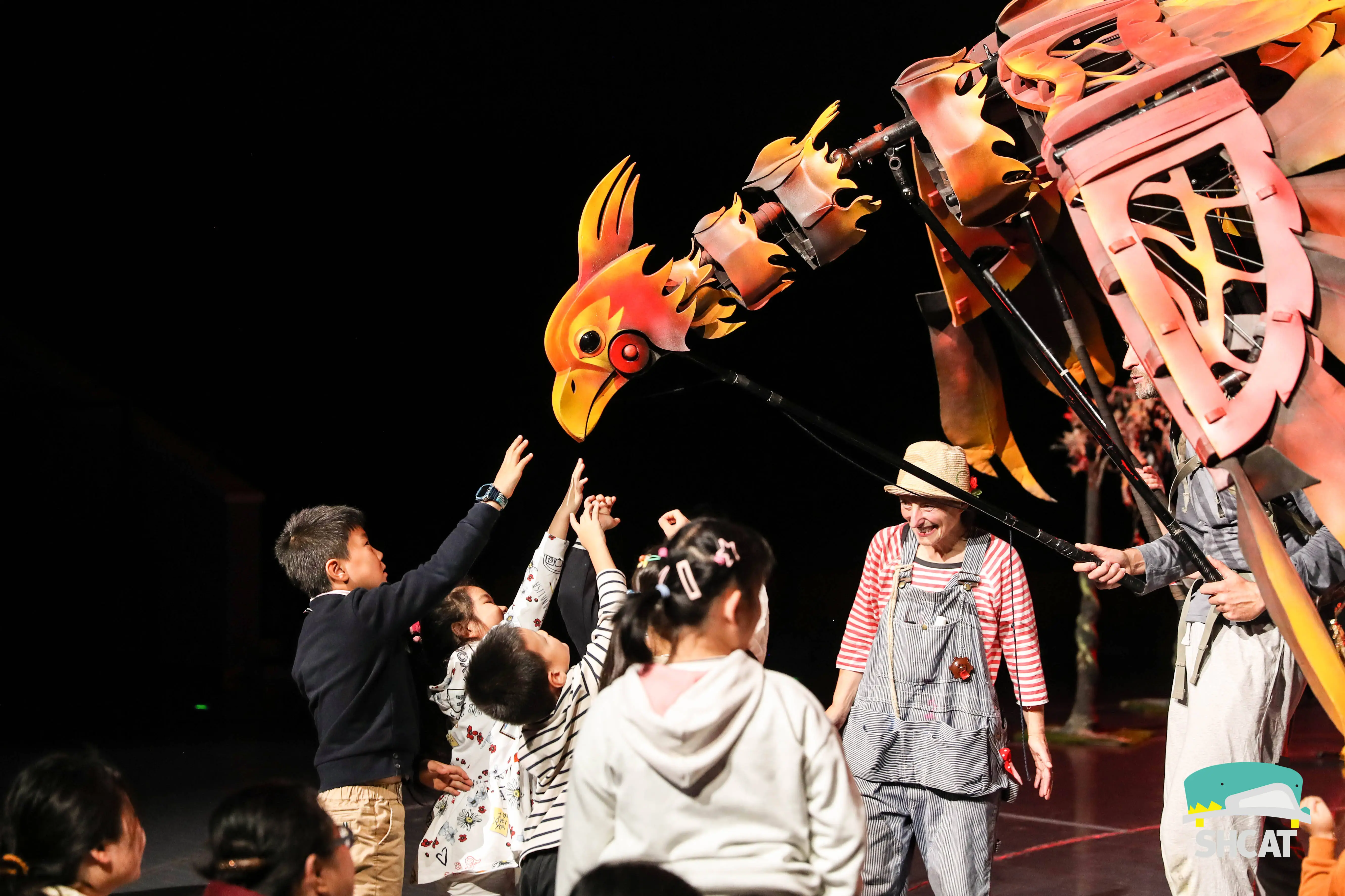 国内首部融合观演沉浸式戏剧火鸟，周末六场演出超 700 人观演  第4张