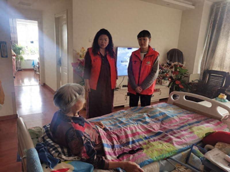 共享儿女服务队，为独居老人带来温暖与关怀  第1张