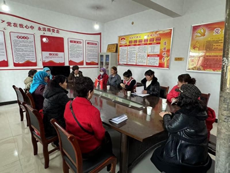 揭秘西岔镇爱心妈妈培训：如何用法律武器保护家庭，远离暴力阴影