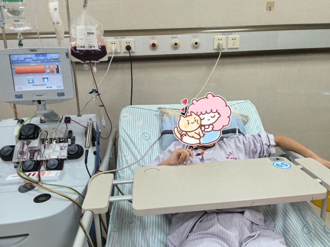 6年级女孩为救父捐献造血干细胞，体重不足50公斤挑战生命极限