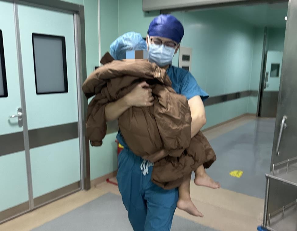 5岁小勇战胜肿瘤：湖北省肿瘤医院最小患儿手术奇迹，医护团队暖心守护  第2张