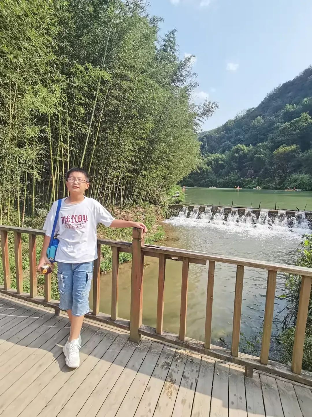 安全之星闪耀校园：六年级的武艺萌如何成为安全守护者？  第2张