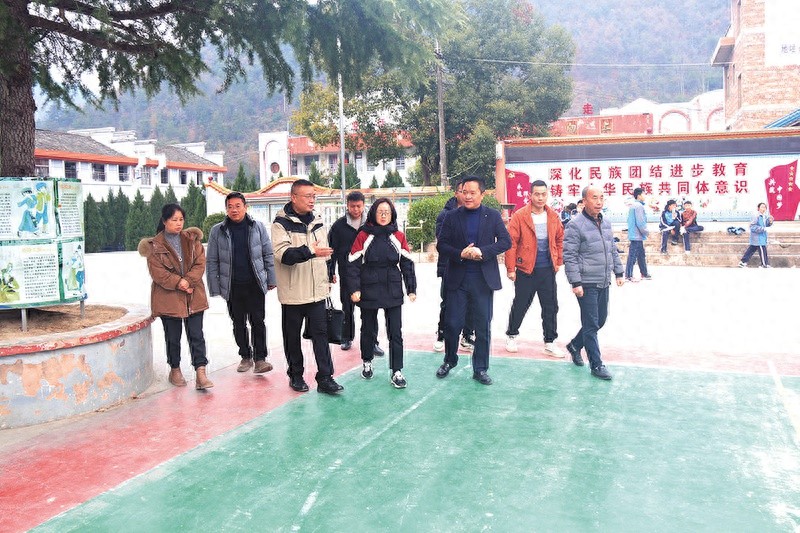镇远县专项督导蕉溪中学：未成年人权益保护再升级，强制报告制度全面落地  第1张