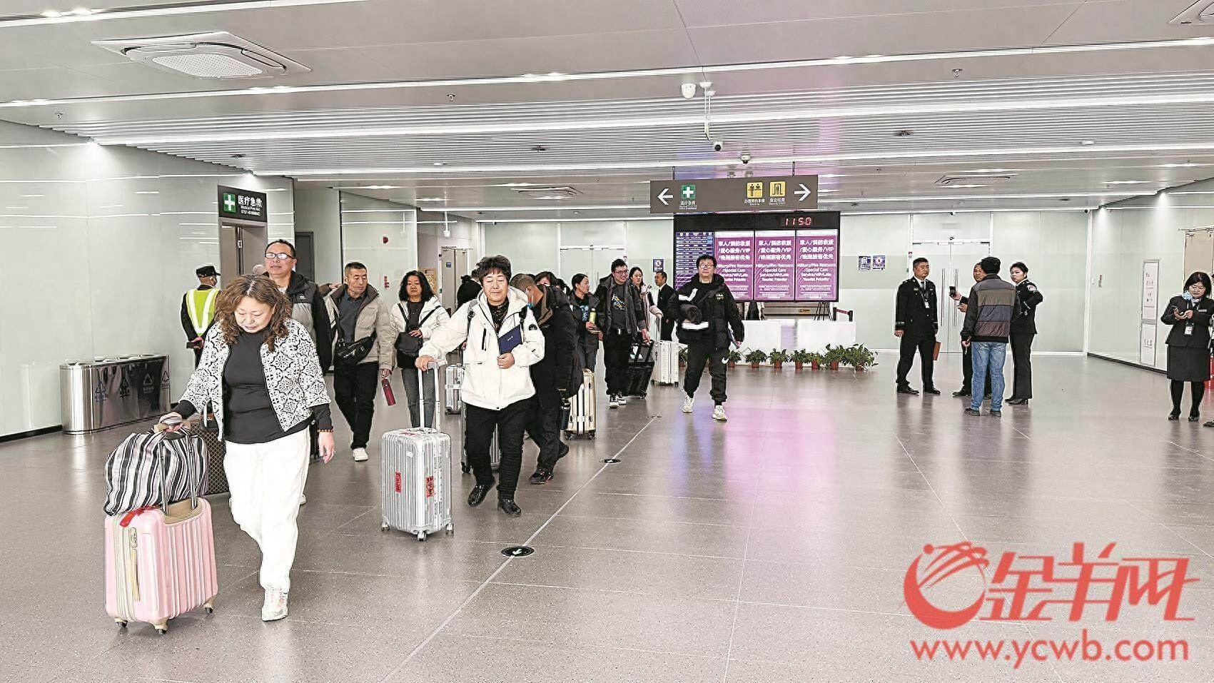 全球首个模块化航站楼启用，佛山机场年吞吐量将达260万人次