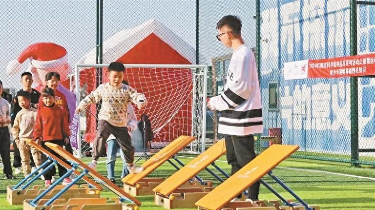 深圳青少年跑酷对决：免费霸王餐等你来挑战，极限运动进社区引爆热潮  第1张