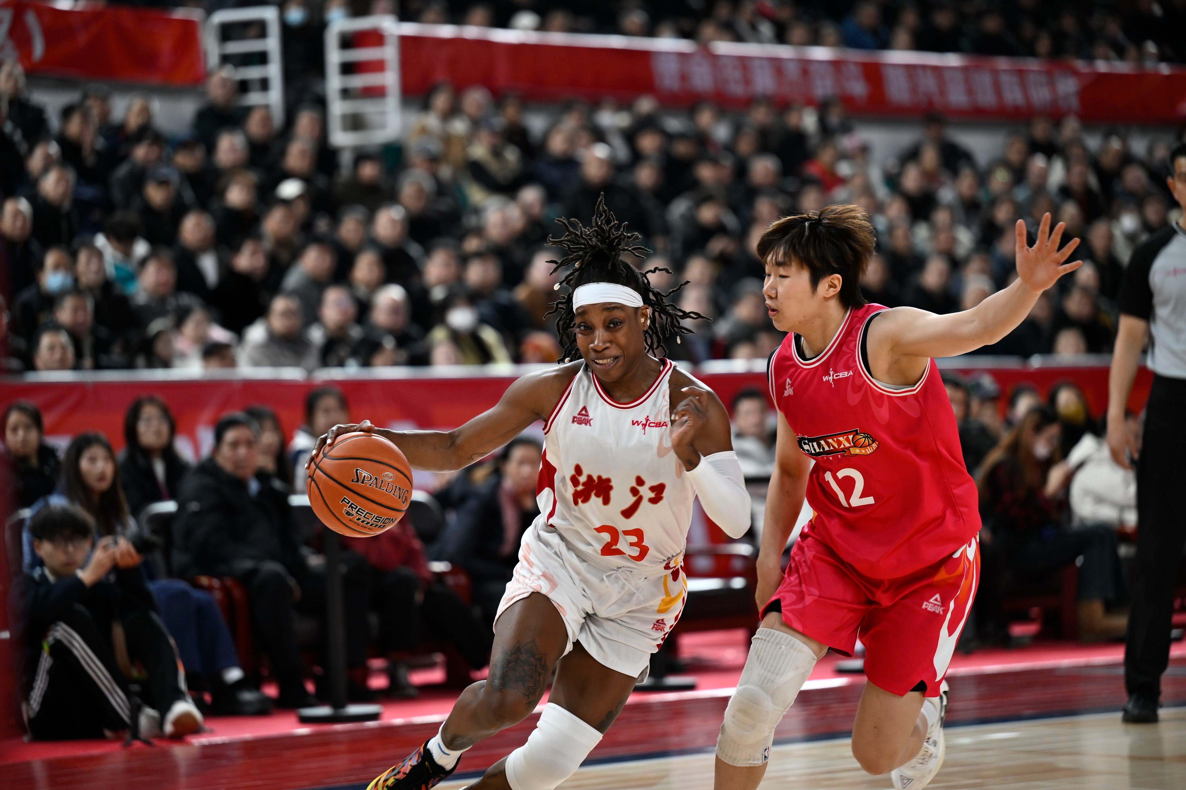 山西女篮主场全胜神话延续！揭秘她们如何以高强度防守击败浙江女篮  第3张