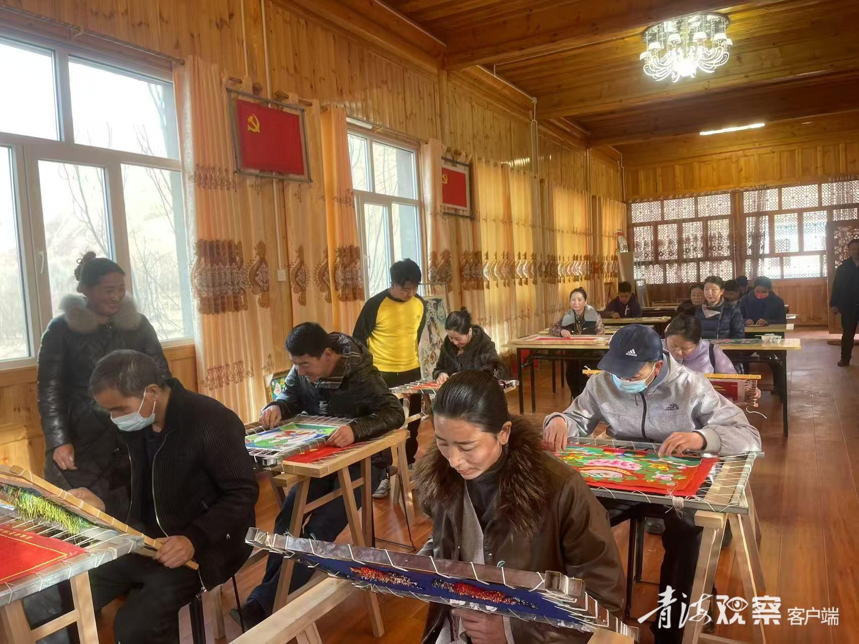 探秘唐卡艺术：华旦带你走进黄南州盛世热贡唐卡的神秘世界  第5张