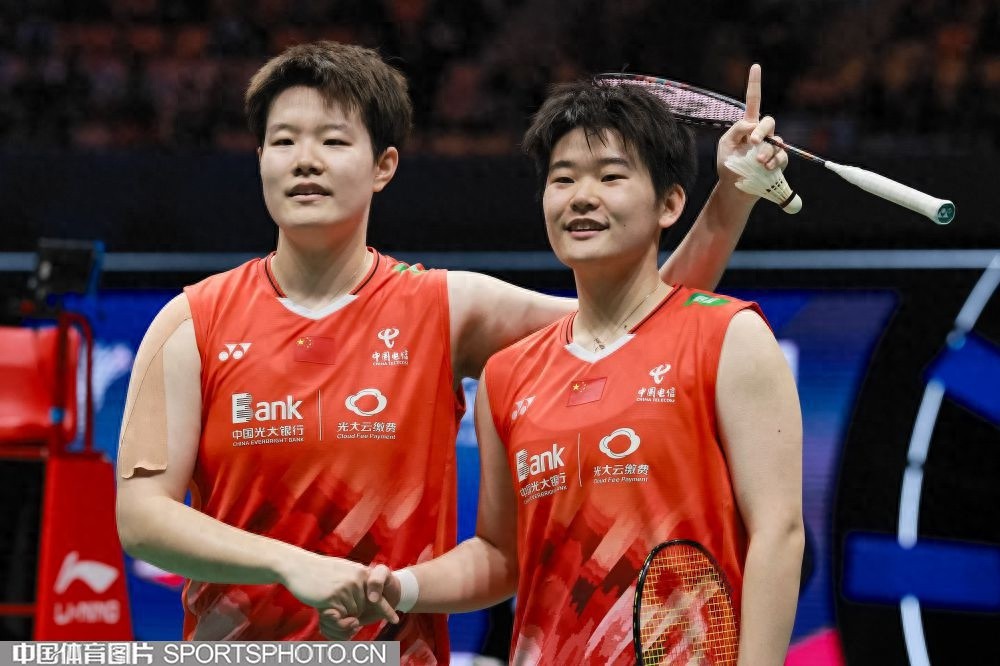 刘圣书/谭宁：从新生代到世界第一，她们的崛起之路如何改写羽坛历史？