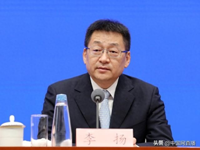 2024年春运将至，电动汽车充电难问题如何破解？交通运输部副部长李扬给出答案