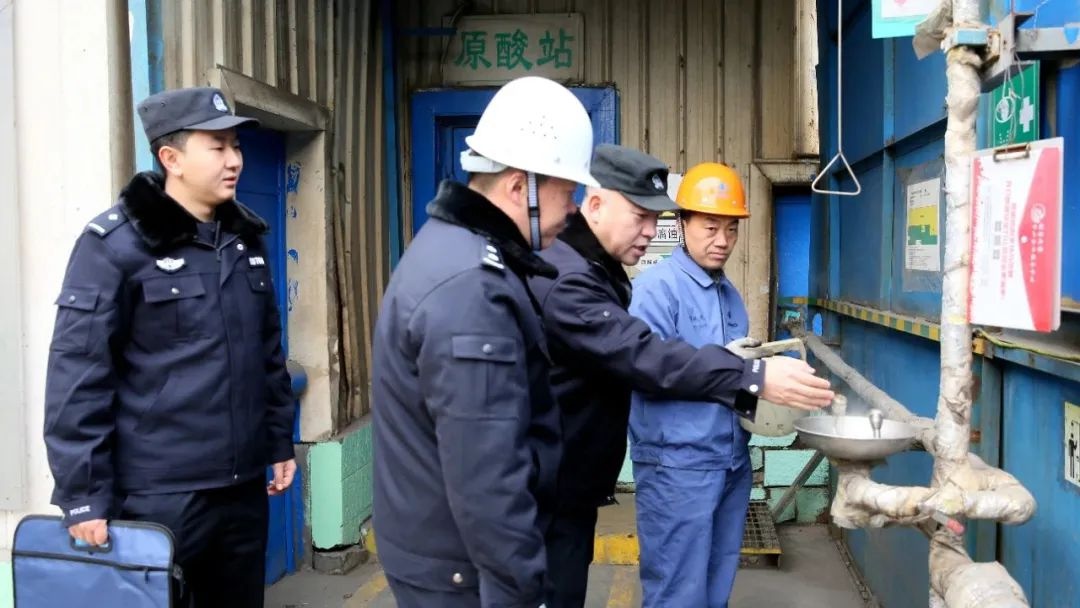 嘉峪关市公安局：高效暖心服务，打造法治化营商环境新标杆  第2张