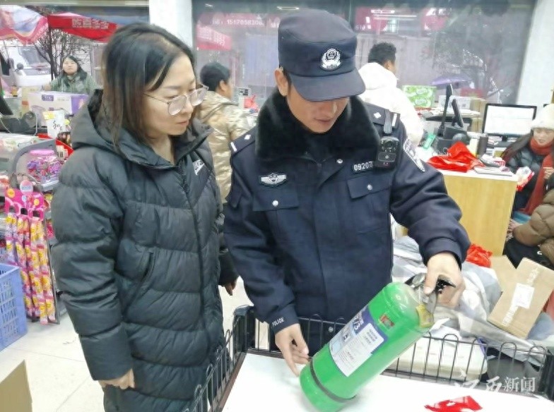 江西消防部门全力出击：5.5万排查人员发现242.1万处隐患，九小场所火灾防治成重点  第1张