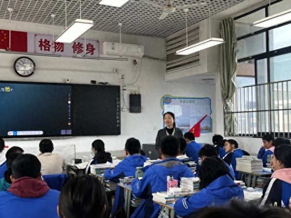 肥东一中张欣然荣获2024年合肥市高中语文教师基本功大赛一等奖，她的教学秘诀是什么？