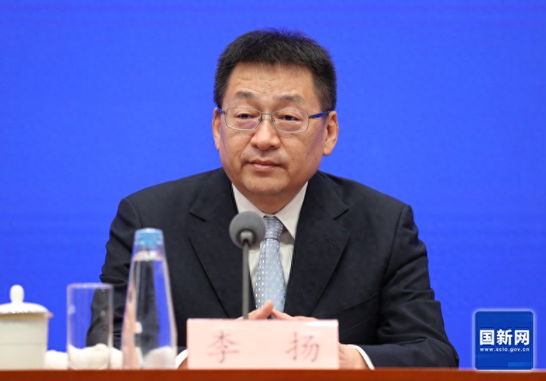 高速公路充电桩覆盖率高达97%！2024年充电设施建设大揭秘  第1张
