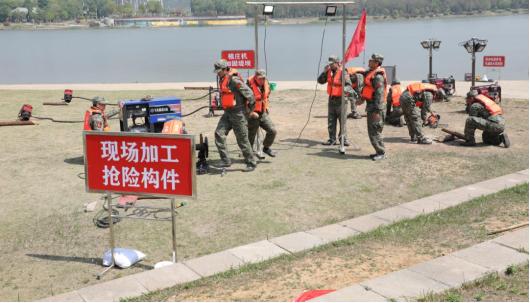 陈伯成：从防汛防旱抢险中心主任到全区防汛抗旱工作的第一方阵，他如何用初心赢民心？  第2张