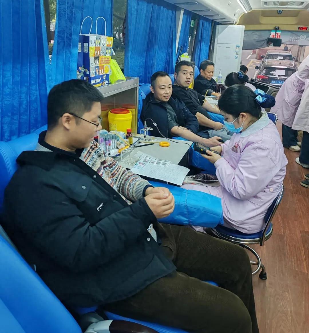 永州市场监督管理局干部职工踊跃献血，点点爱心汇聚无限大爱