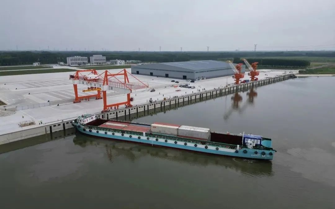 高青港11月货物吞吐量飙升142%，揭秘其背后的7大新货种战略  第2张