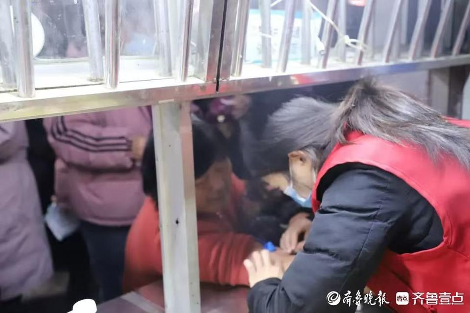 鄄城县人民医院大型义诊活动：3天2000人参与，1500人次免费检查，医疗志愿服务暖人心  第5张