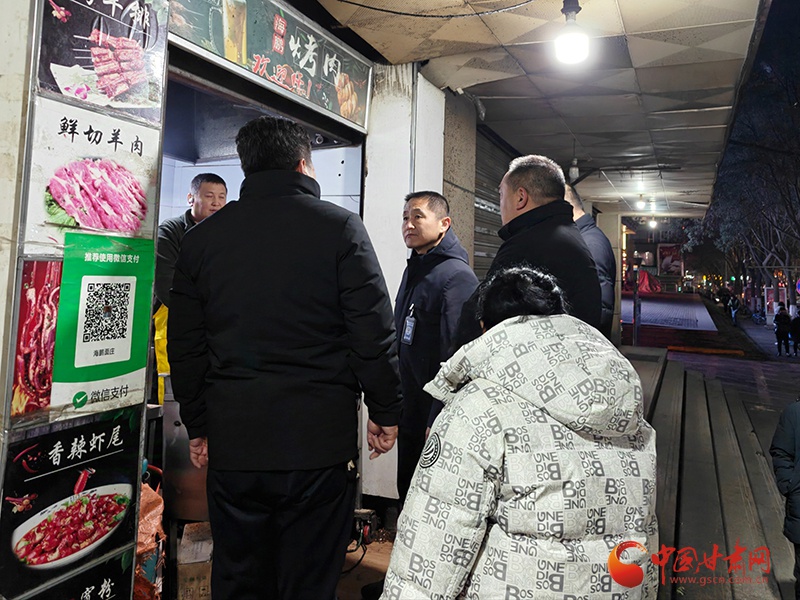 七里河区城管局夜间出击，如何从源头减少大气污染？  第2张