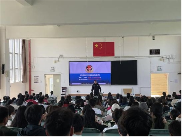 云南开放大学刑事警情下降12.23%！雨花派出所如何筑牢校园安全防线？  第4张