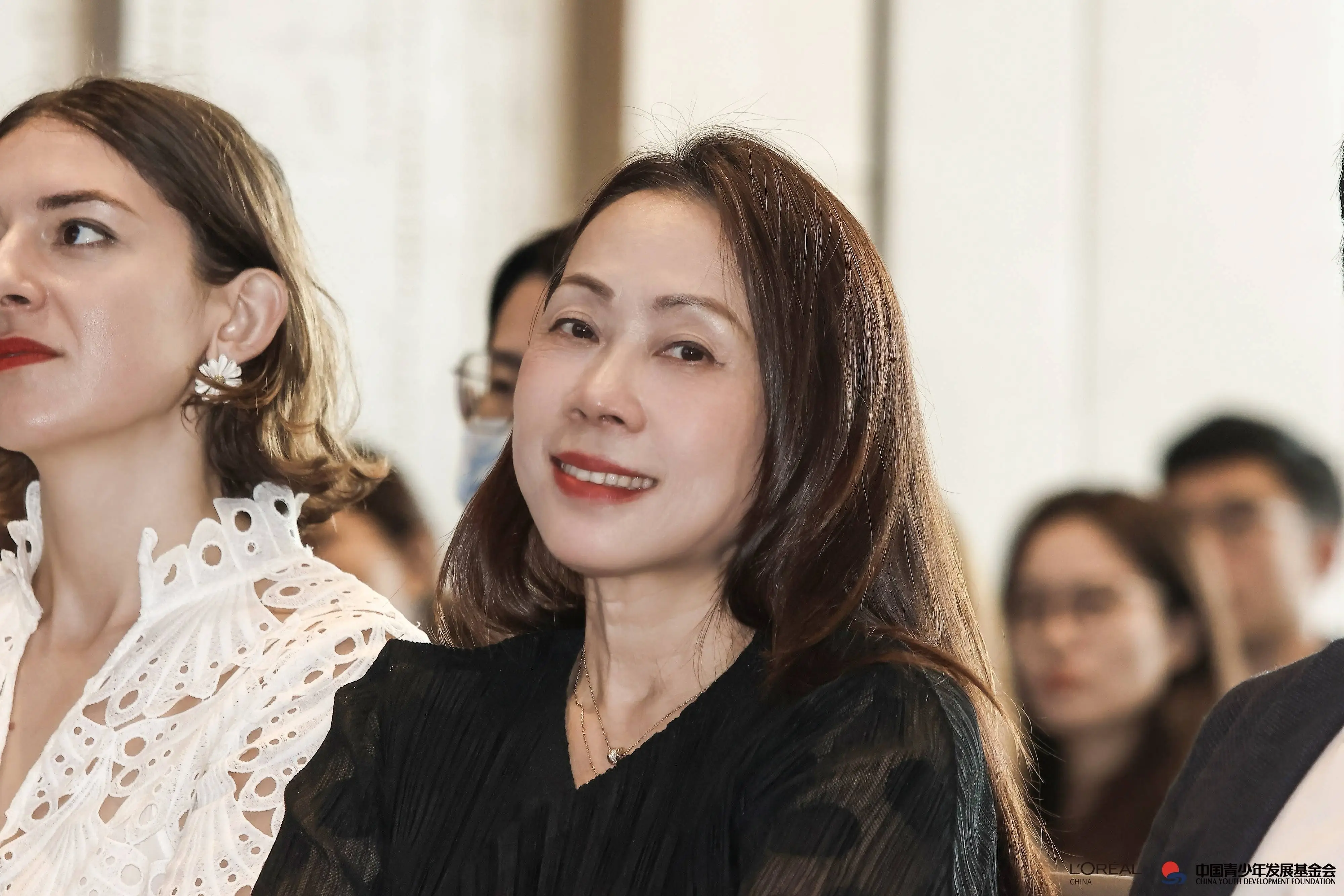 从怕水女孩到如鱼得水：兰珍珍与有意思青年的协同进化之旅  第9张