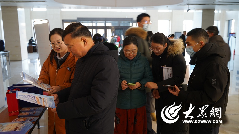刚参加工作的你，如何轻松缴纳个人养老金？潍坊市人社局现场答疑解惑  第2张