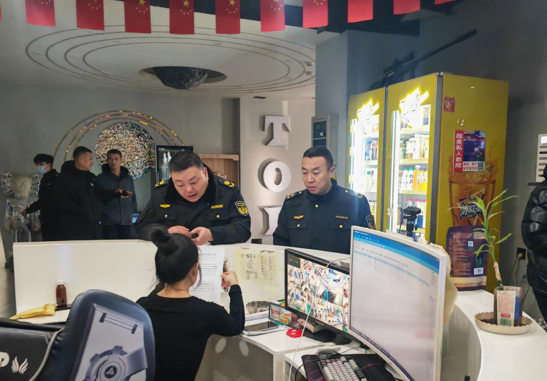 绥化市联合执法行动：守护校园周边安全，严查违规经营场所  第2张