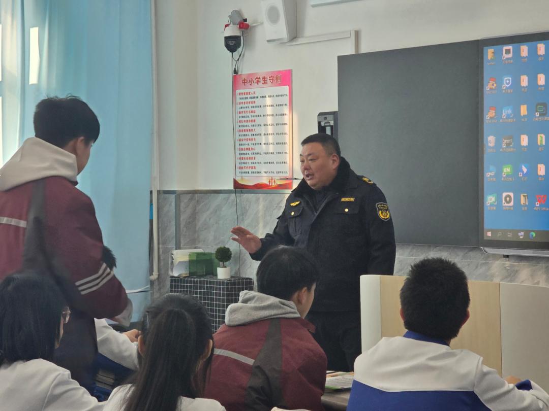绥化市联合执法行动：守护校园周边安全，严查违规经营场所  第3张