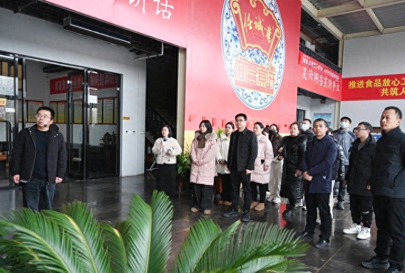 闻喜县食品安全大咖云集，30余名干部现场学习，你不可错过的食品安全秘籍