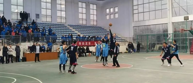 潍坊滨海中学教师健身比赛圆满落幕，精彩瞬间让你大开眼界  第2张