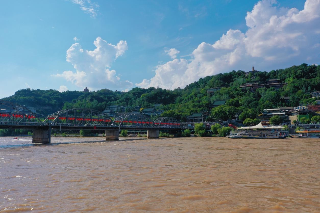 冬日兰州：黄河银装素裹，见证5000年华夏文明的壮丽画卷  第5张